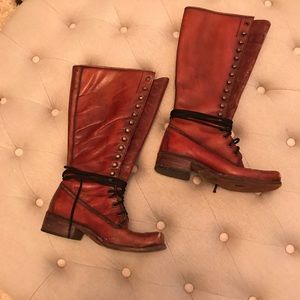 Vintage Frye brown leather boot size 6